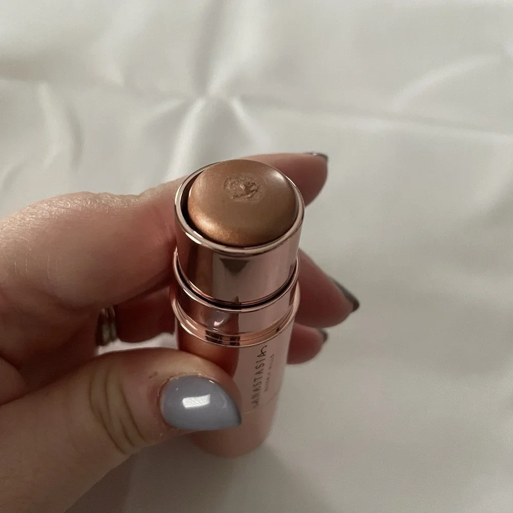 Anastasia Beverly Hills Stick Highlighter HOT SAND .28oz/8g FULL Size $34